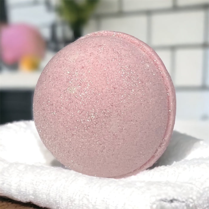 GlamourDim Self Tan Removing Bath Bomb (Patent Pending)
